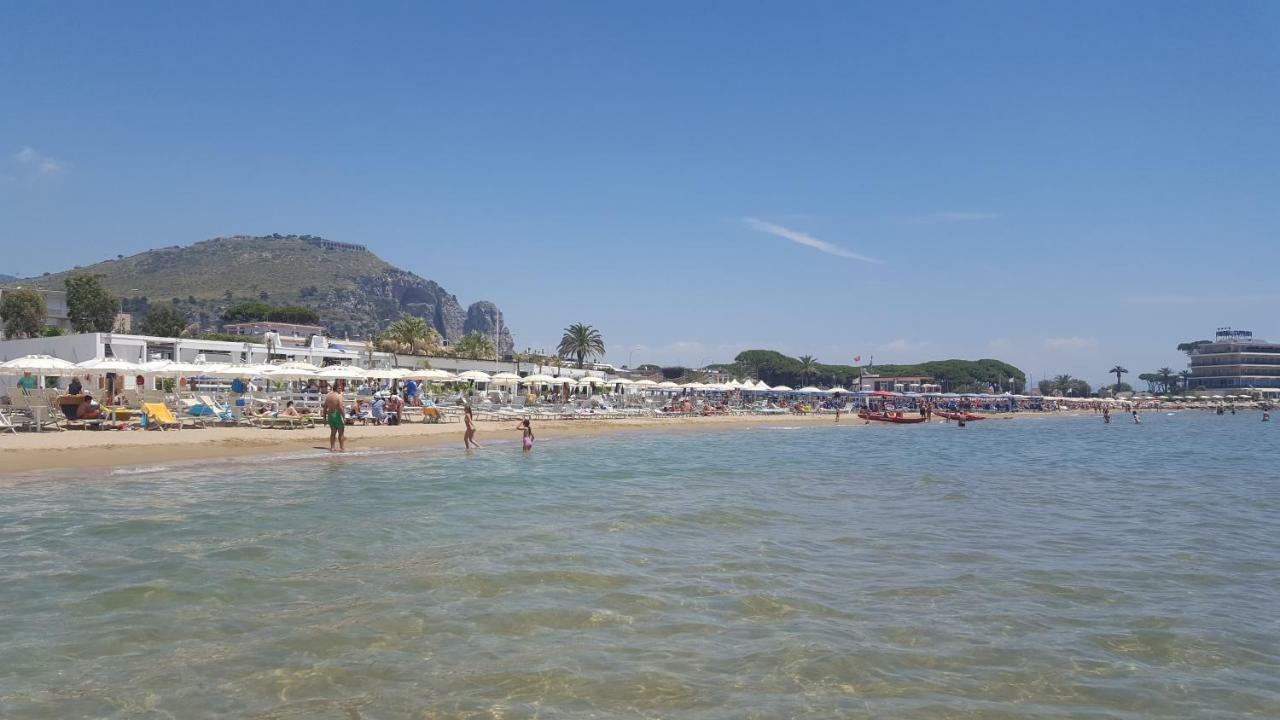 Casa Mar - B&B - Terracina Kültér fotó